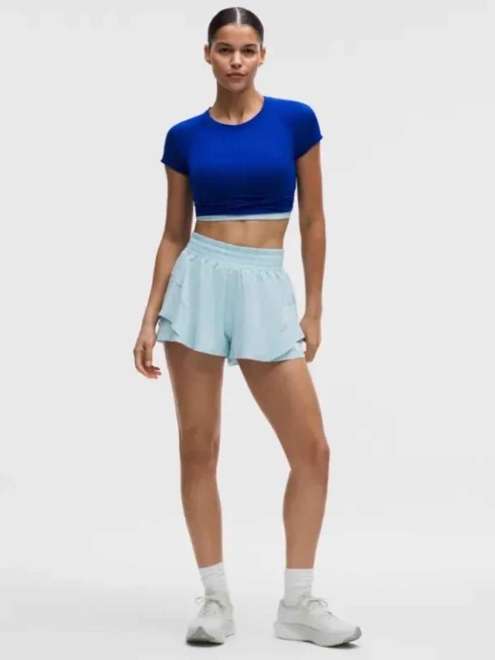 Lululemon Shake it Out Shorts Foam Cloud Light Blue